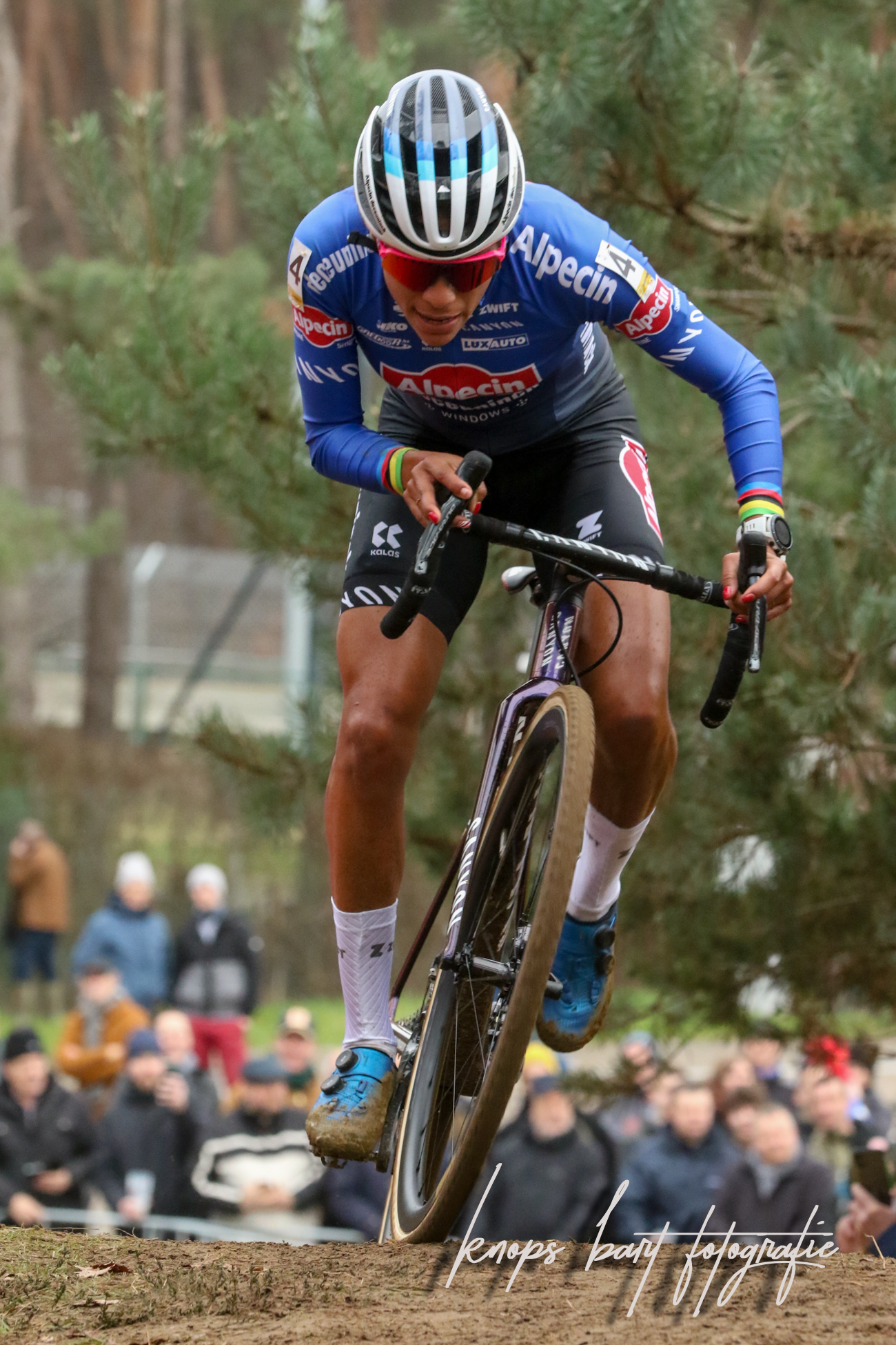 Ceylin del Carmen Alvarado outstanding in Superprestigecross Middelkerke