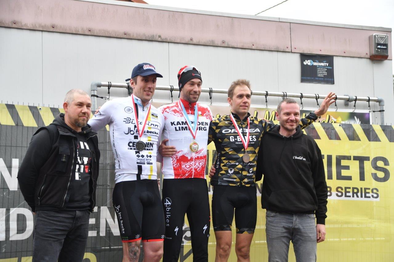 Dubbel weekeinde voor de rijders van Vanomobil MTB Cycling team