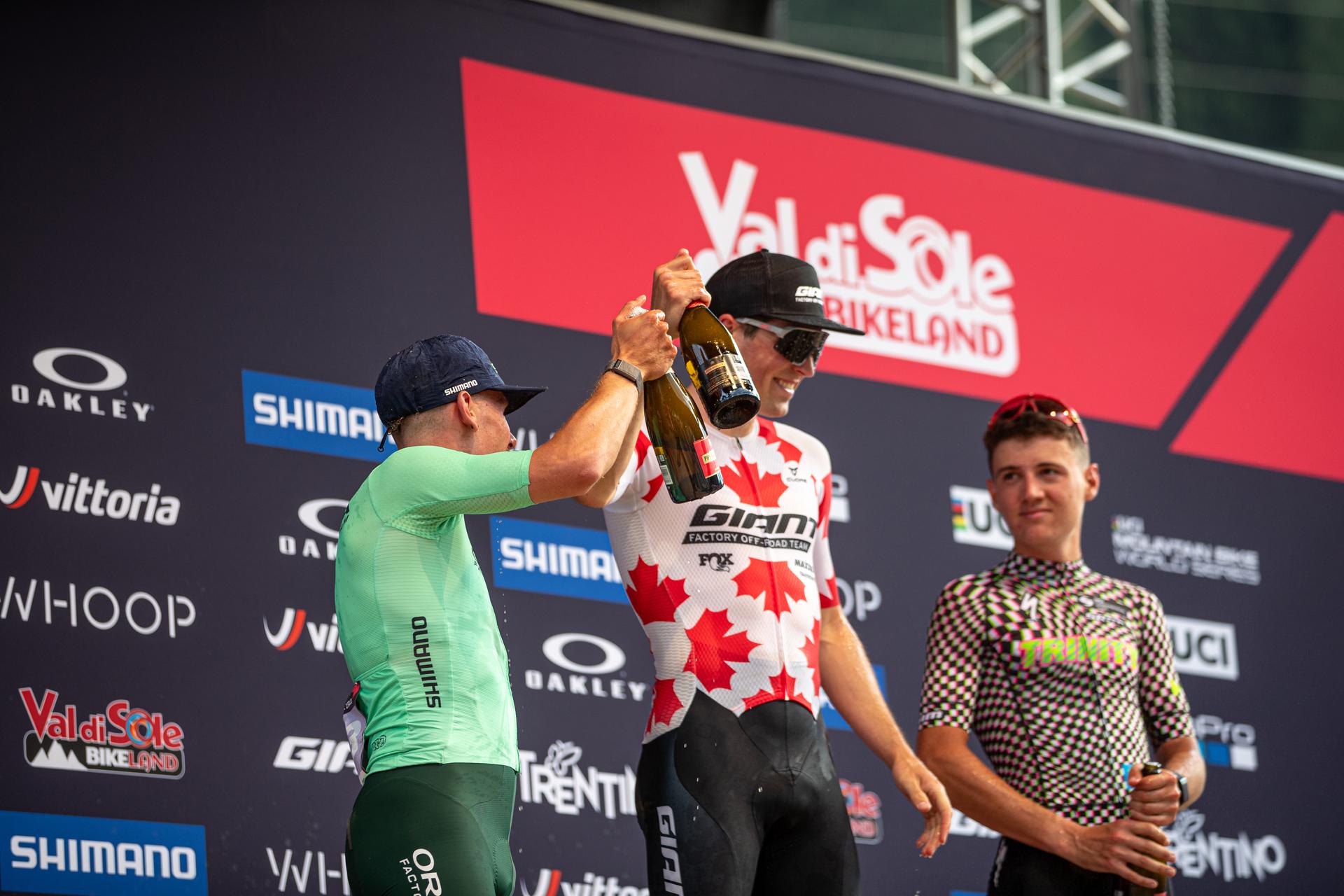 Woods en Blöchlinger zegevieren in WB shorttrack U23 in Val di Sole