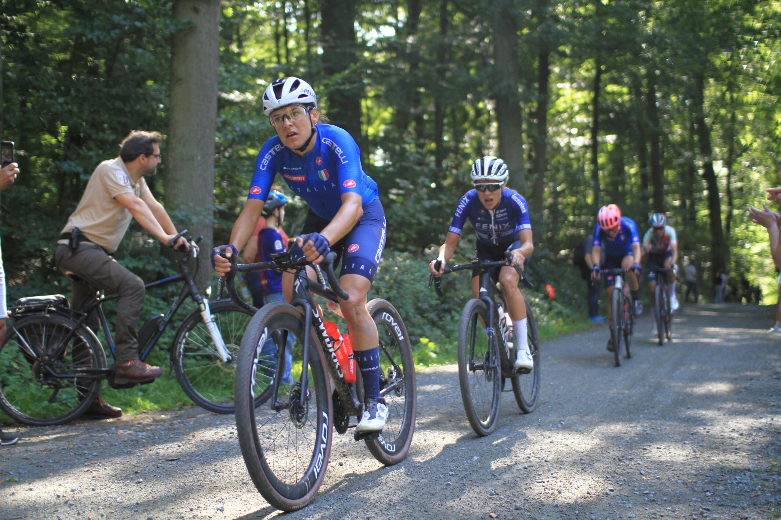 Eerste UCI Gravel World Championships in Vlaanderen slingeren van Halle naar Leuven via Nationaal Park Brabantse Wouden op 5 en 6 oktober