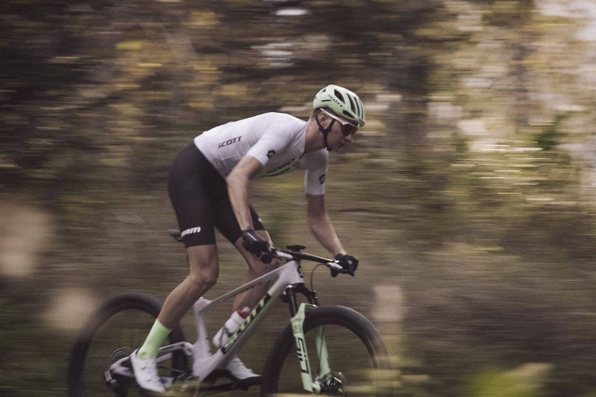 Scott-Sram MTB racing team verwelkomt Fabio Püntener in het team en kijkt vooruit naar 2028