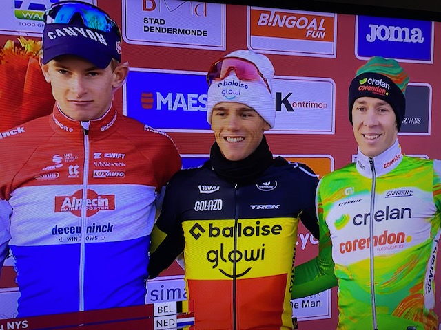 Thibau Nys spurt sneller dan Tibor Del Grosso in Dendermonde