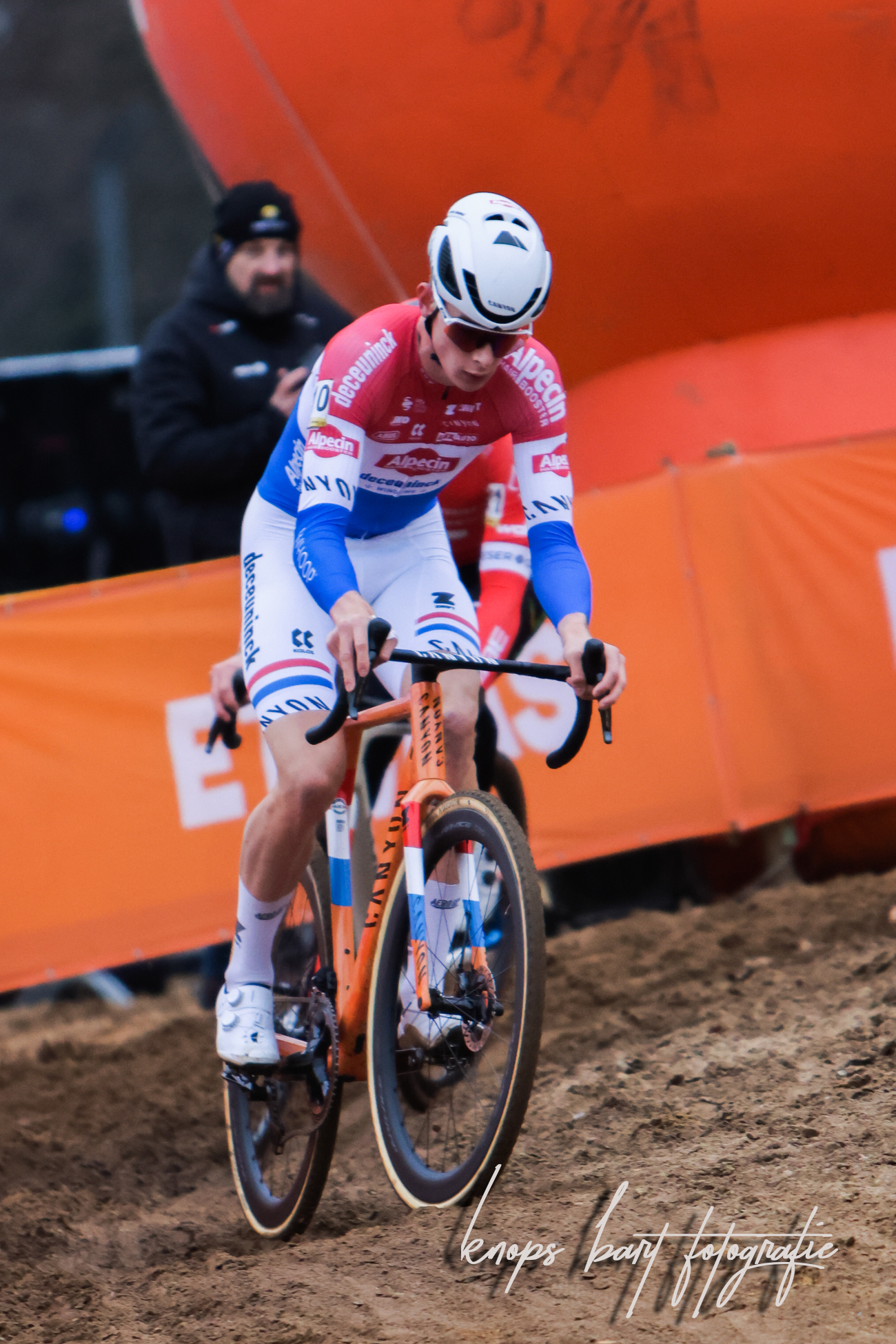 Tibor Del Grosso zegeviert in Superprestige Diegem
