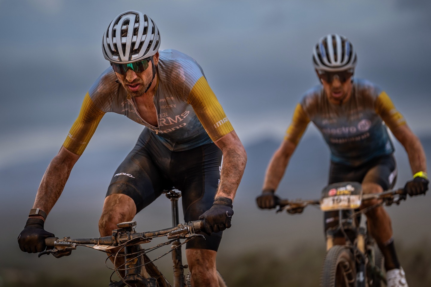Luca Schwarzbauer en Sam  Gaze winnen tweede etappe Cape Epic