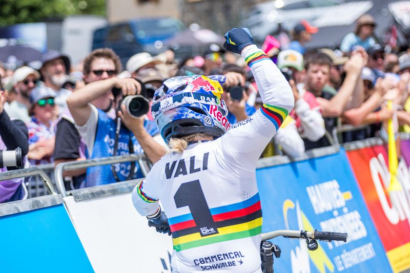 Shaw en Höll Power behalen overwinningen in Loudenville-Peyragudes