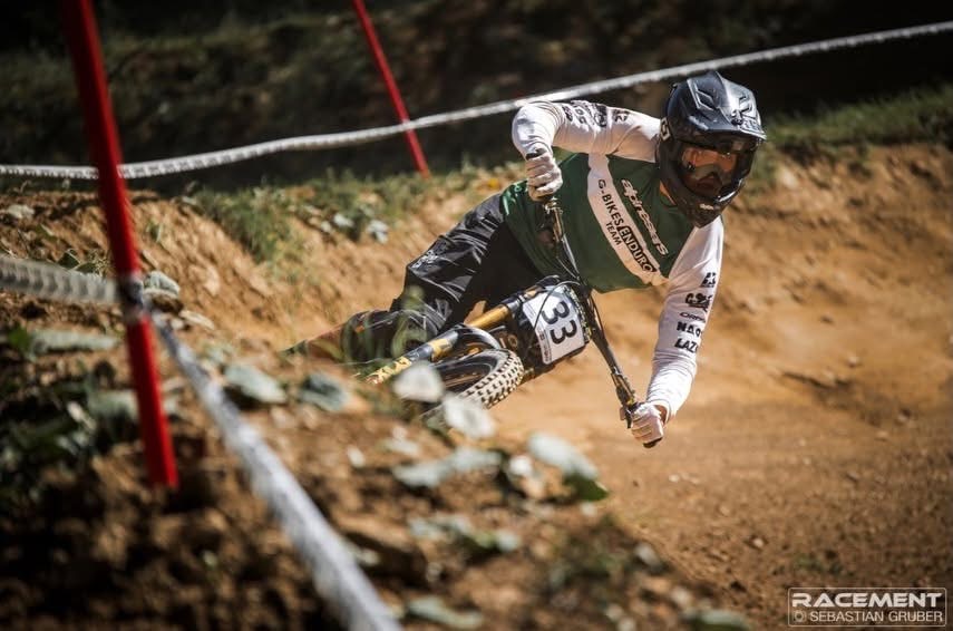 Winst voor Neo Tielens in iXS DH Les Ortes