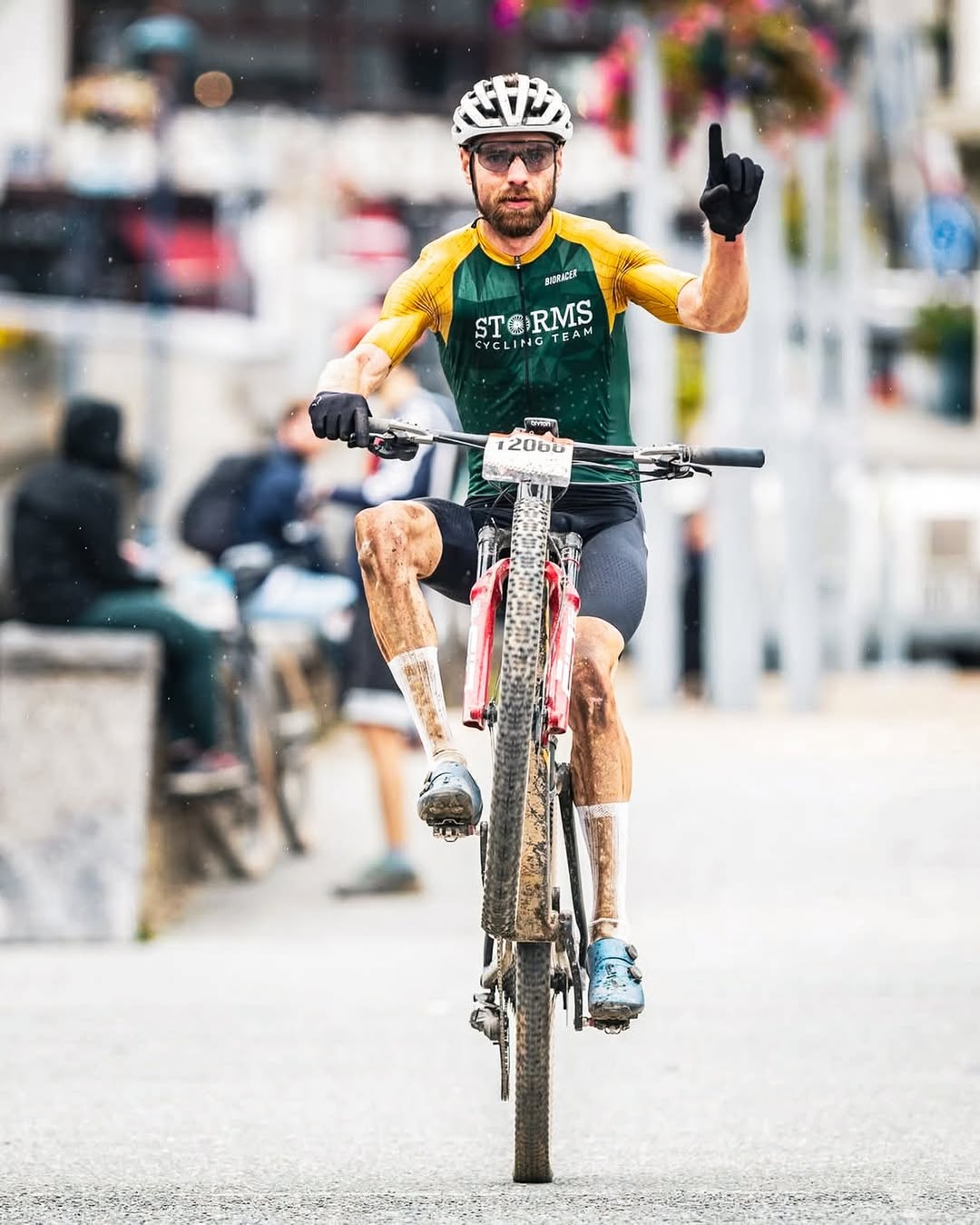 Kevin Panhuyzen wint Raid Godefroy marathon in Bouillon